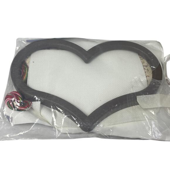 Vintage 1984 Good Shepherd Strawberry Friend DMC Floss Counted Cross Stitch Kit - Picture 4 of 4